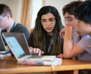 Group of students collaborating.
