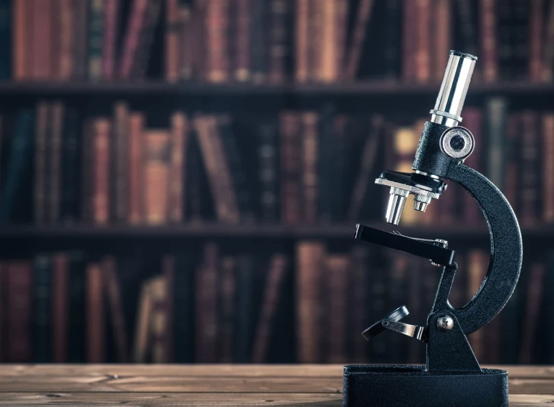 Online microscope used in an educational environment.