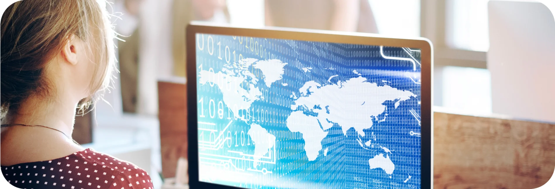 Image of International Relations online course.